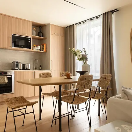 Lägenhet Wonderful 2br 6p - Eiffel Tower Paris